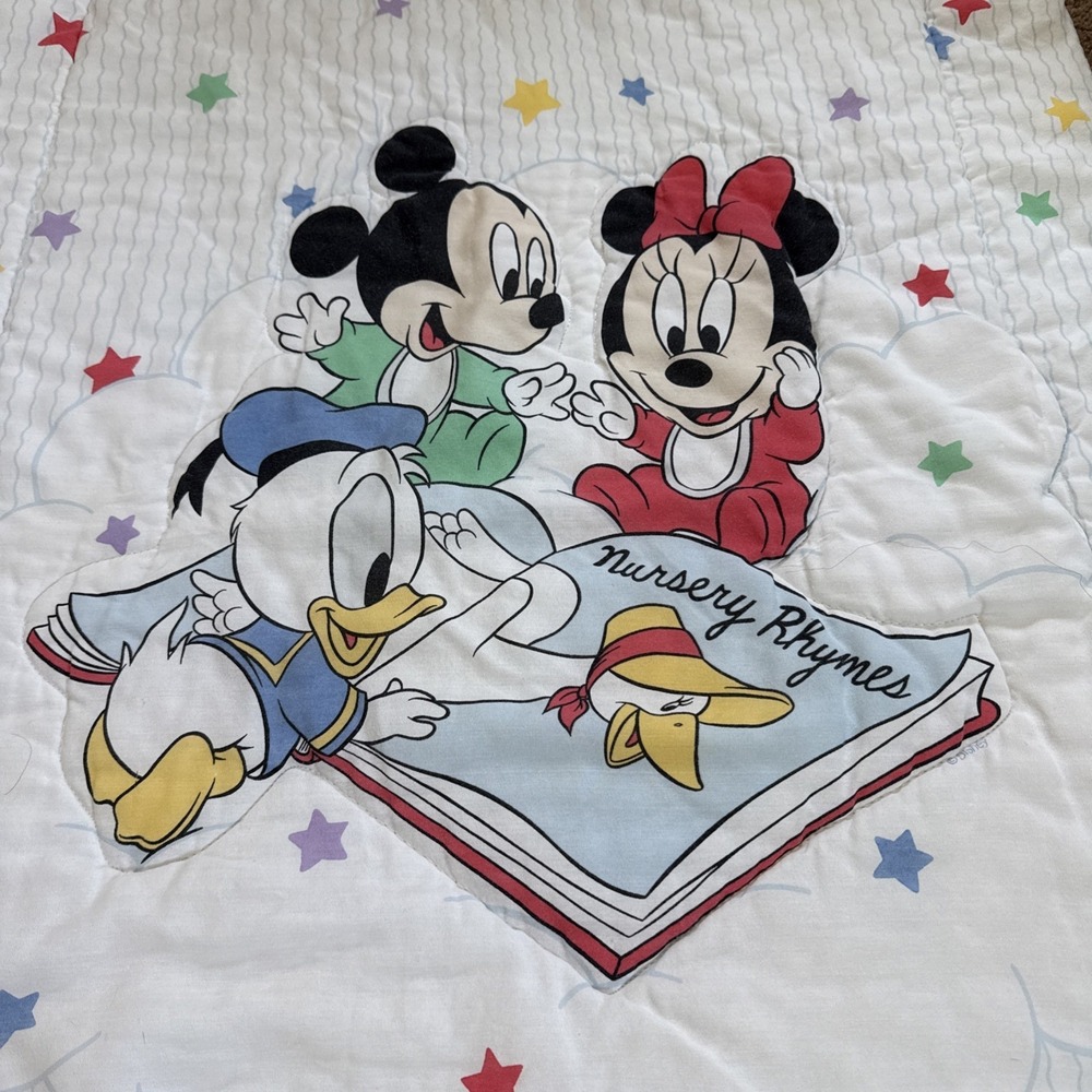 VTG Dundee Disney‎ Mickey Minnie Pluto Stars Comforter Blanket Quilt 30"x40"